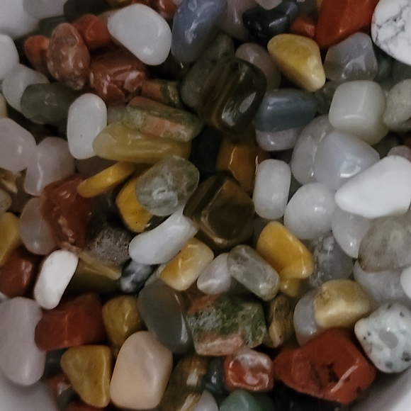 Crystal Surprise Boxes 🥳 - Picture 3 of 4